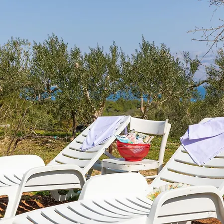 Ruzica Сasa de vacaciones Mirce
