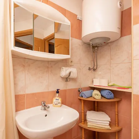 Ruzica Сasa de vacaciones Mirce